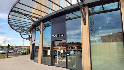 MANGO, Magasin de Vêtements à Saran