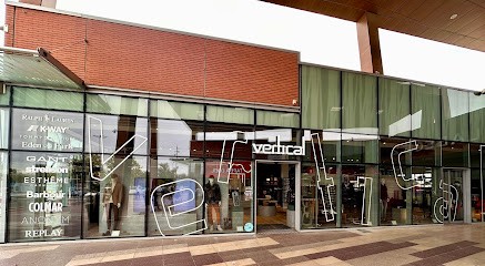 Vertical, Magasin de Vêtements à Labège