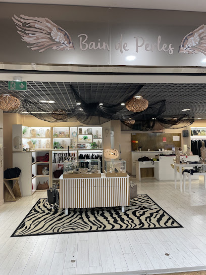 Bain De Perles Magasin De Vêtements à Éragny