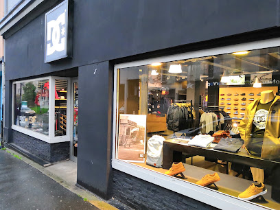 Dc Shoes Brest Magasin De Vêtements à Brest