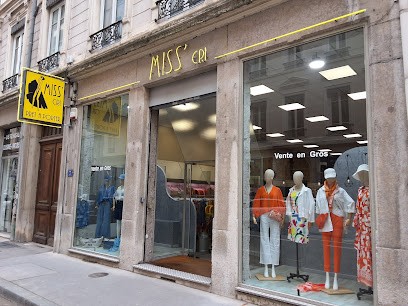 MISS CRI - GROSSISTE PRET A PORTER FEMININ, Magasin de Vêtements à Lyon 06