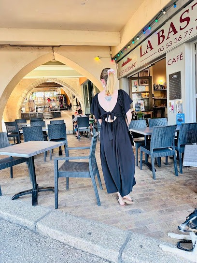 Boutique Mes Poignets D’amour, Magasin de Vêtements à Monflanquin