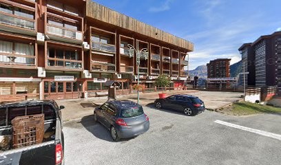 COCO, Magasin de Vêtements à Albiez-le-Jeune