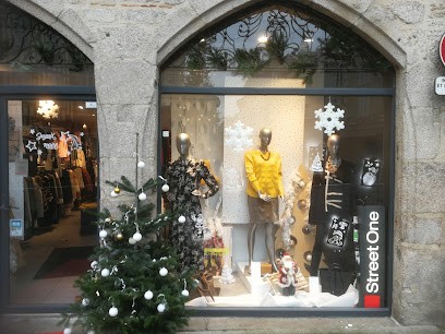 UN TEMPS POUR L', Magasin de Vêtements à Saint-Léonard-de-Noblat