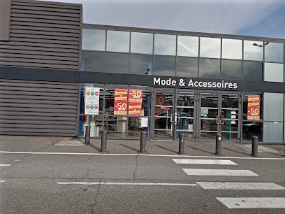 La Halle Toulouse Saint Orens, Magasin de Vêtements à Saint-Orens-de-Gameville