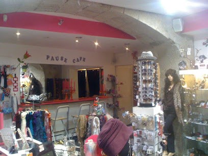 Frou-Frou, Magasin de Vêtements à Brignoles