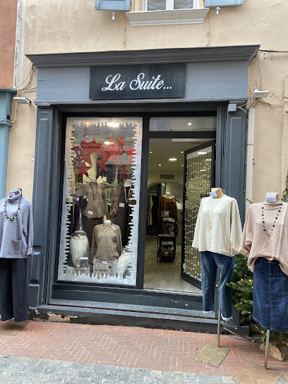 La Suite Magasin De Vêtements à Sanary-sur-Mer