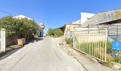 Eva Straboni, Magasin de Vêtements à Martigues