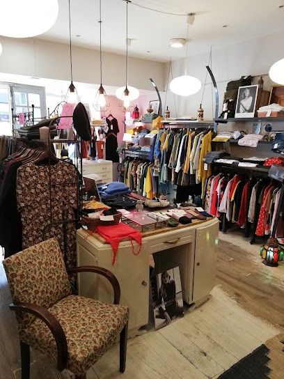 Miss Peppone, Magasin de Vêtements à Mont-de-Marsan