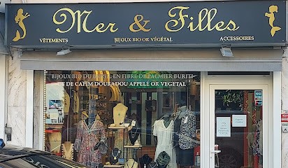 100 Dessus Dessous, Magasin de Vêtements au Lavandou