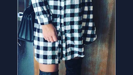 M & G shoroowm, Magasin de Vêtements à Fontvieille