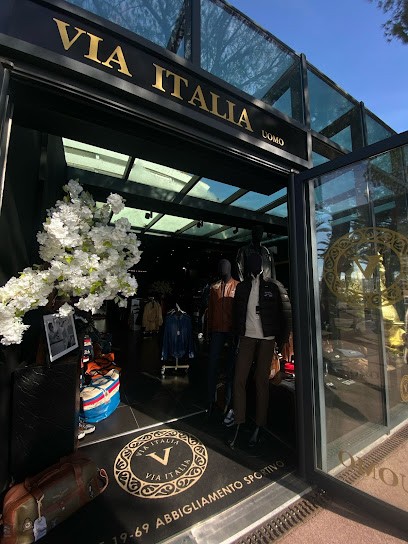 Via Italia Outlet Uomo, Magasin de Vêtements à Villeneuve-Loubet