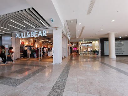 Pull&Bear, Magasin de Vêtements à Montpellier