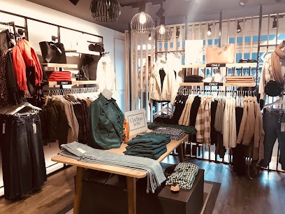 BOUTIQUE L'ANNEXE 17, Magasin de Vêtements à Saint-Pierre-d'Oléron