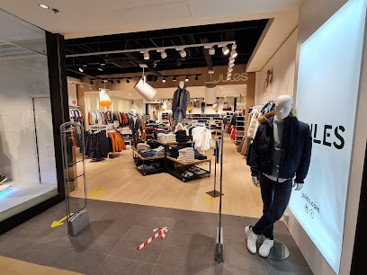 Jules, Magasin de Vêtements à Lescar