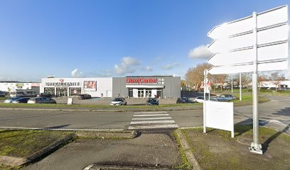 Magasin DistriCenter Château-Gontier/Azé, Magasin de Vêtements à Azé