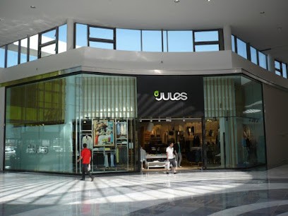 Jules Chartres CC, Magasin de Vêtements à Barjouville