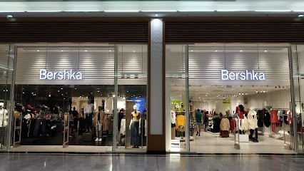 Bershka, Magasin de Vêtements à Marseille 11