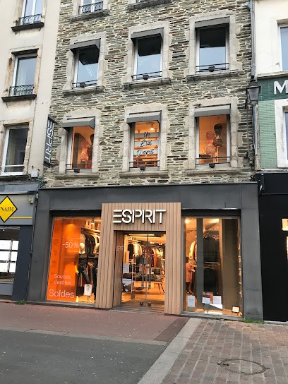 Esprit, Magasin de Vêtements à Cherbourg-en-Cotentin
