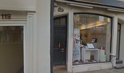 Belle, Magasin de Vêtements à Reims