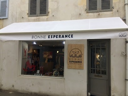 Bonne Espérance La Flotte, Magasin de Vêtements à La Flotte