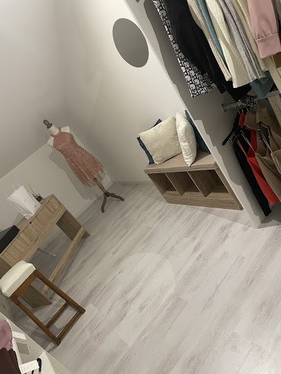 Nel.shop, Magasin de Vêtements à Valréas