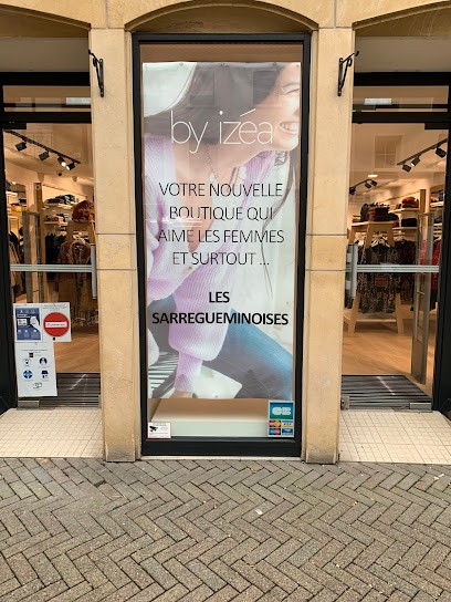 by izéa, Magasin de Vêtements à Sarreguemines