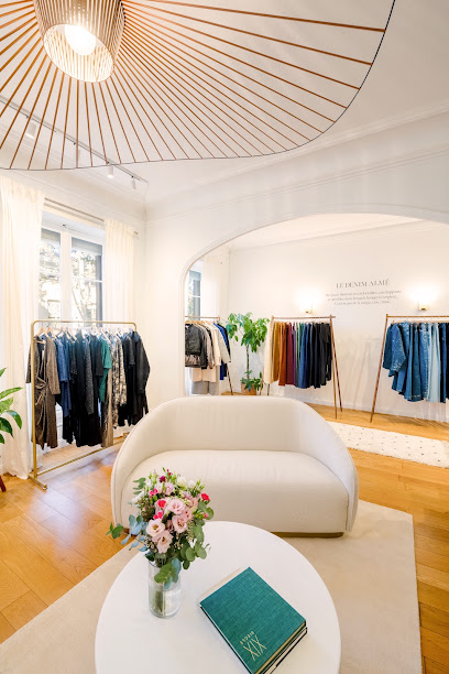Almé - Le Salon Avignon (Sur Rendez-Vous) Magasin De Vêtements à Avignon