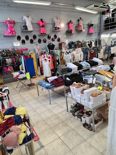 J V H T, Magasin de Vêtements à Grasse