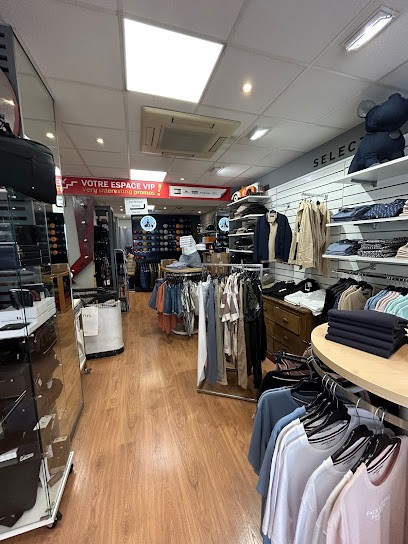 Les Saisons de la Mode, Magasin de Vêtements à Évreux