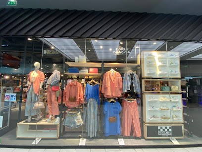 BLACKSTORE IBOS, Magasin de Vêtements à Ibos