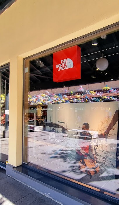 The North Face Roppenheim, Magasin de Vêtements à Roppenheim