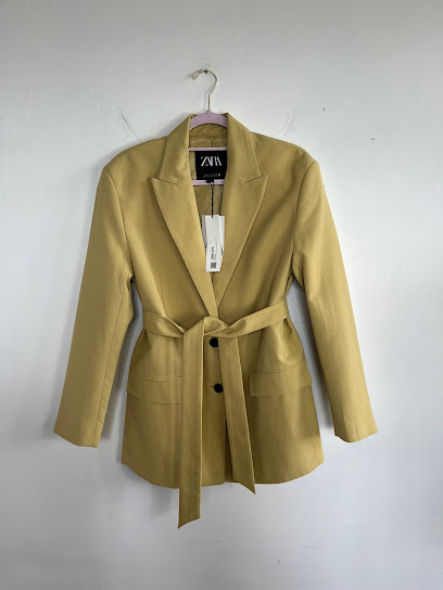 H&M Gossipdress Uniquement Sur Rdv ( Déstockage Zara , Mango , H&M Friperie Et Neuf) Magasin De Vêtements à Argenteuil