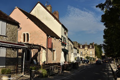 Erik Schaix, Magasin de Vêtements à Provins