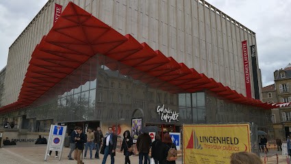 Galeries Lafayette Woman THE KOOPLES, Magasin de Vêtements à Metz