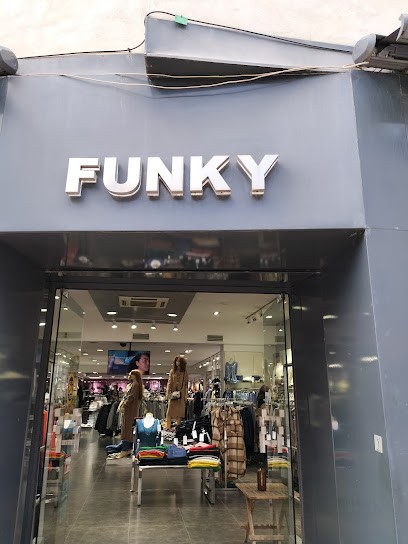 Funky, Magasin de Vêtements à Vesoul