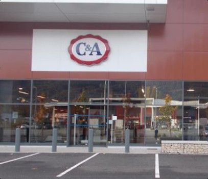 C&A, Magasin de Vêtements à Scionzier