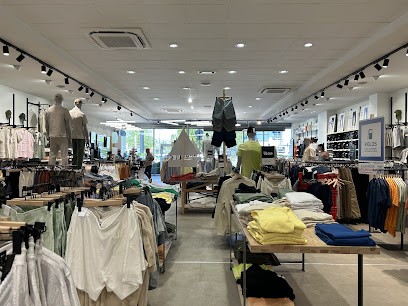 Celio, Magasin de Vêtements à Sainte-Geneviève-des-Bois