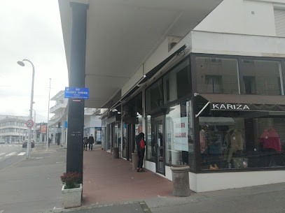 Laqmari Karima, Magasin de Vêtements à Royan