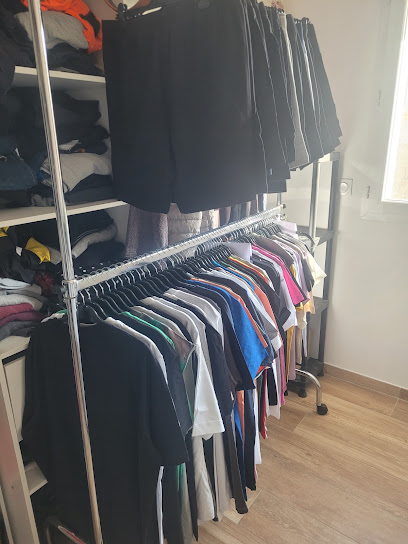 Sperenza Magasin De Vêtements à Ghisonaccia