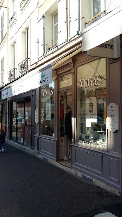 Vegas, Magasin de Vêtements à Fontainebleau