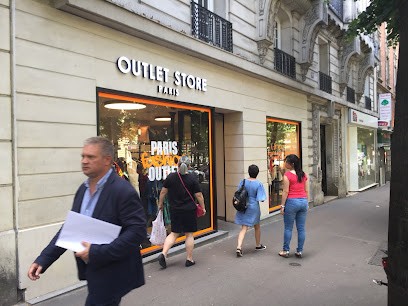OUTLET STORE Stock De Marques A Prix Discount, Magasin de Vêtements à Paris 15