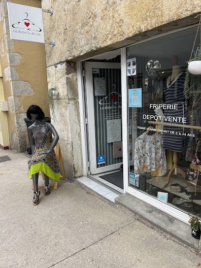 Le Dress'In Du Lac, Magasin de Vêtements à Novalaise