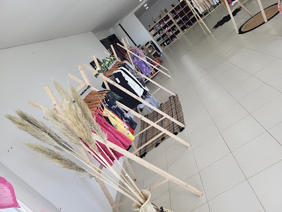 Mod'Attitude, Magasin de Vêtements à Saint-Martin-d'Ary