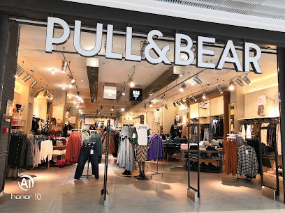 Pull&Bear, Magasin de Vêtements à Thiais