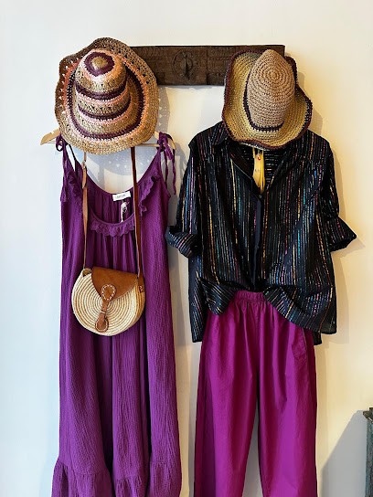 Marylou Paris, Magasin de Vêtements à Paris 07