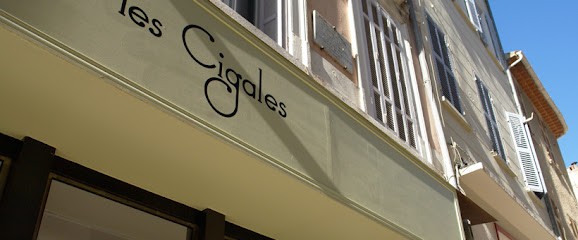 Atelier Boutique Les Cigales-Creation-Retouches, Magasin de Vêtements à La Ciotat