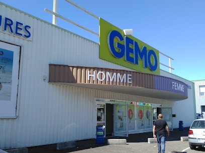 Gemo Lure Shoes And Clothing, Magasin de Vêtements à Lure