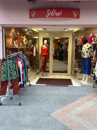Séléné, Magasin de Vêtements à Saint-Marcellin