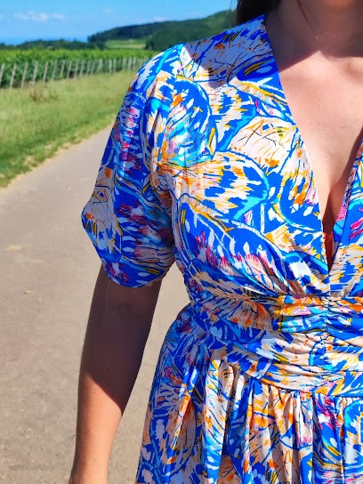 By Laurette Prêt à Porter Féminin à Viré, Mâcon Et Tournus, Magasin de Vêtements à Viré